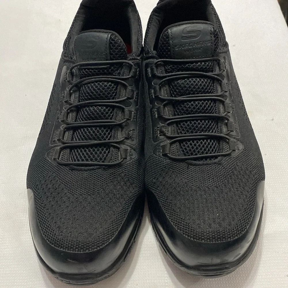 EUC Skechers Work Alloy Toy Memory Foam Men's size 11 Black‎ SLIP ON Sneakers